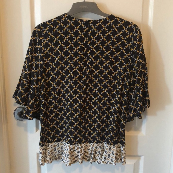 Zara Woman chain print ruffle blouse - Picture 4 of 8